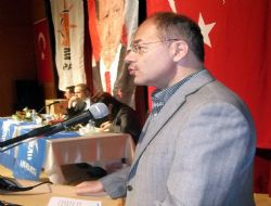 ‘Delikanlı olun, lanetleyin’